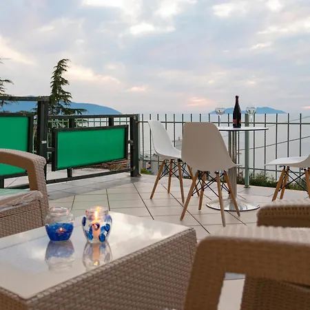 Rezidenca Panorama, Aurora Vlore