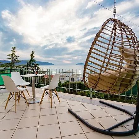 Apartment Rezidenca Panorama, Aurora *